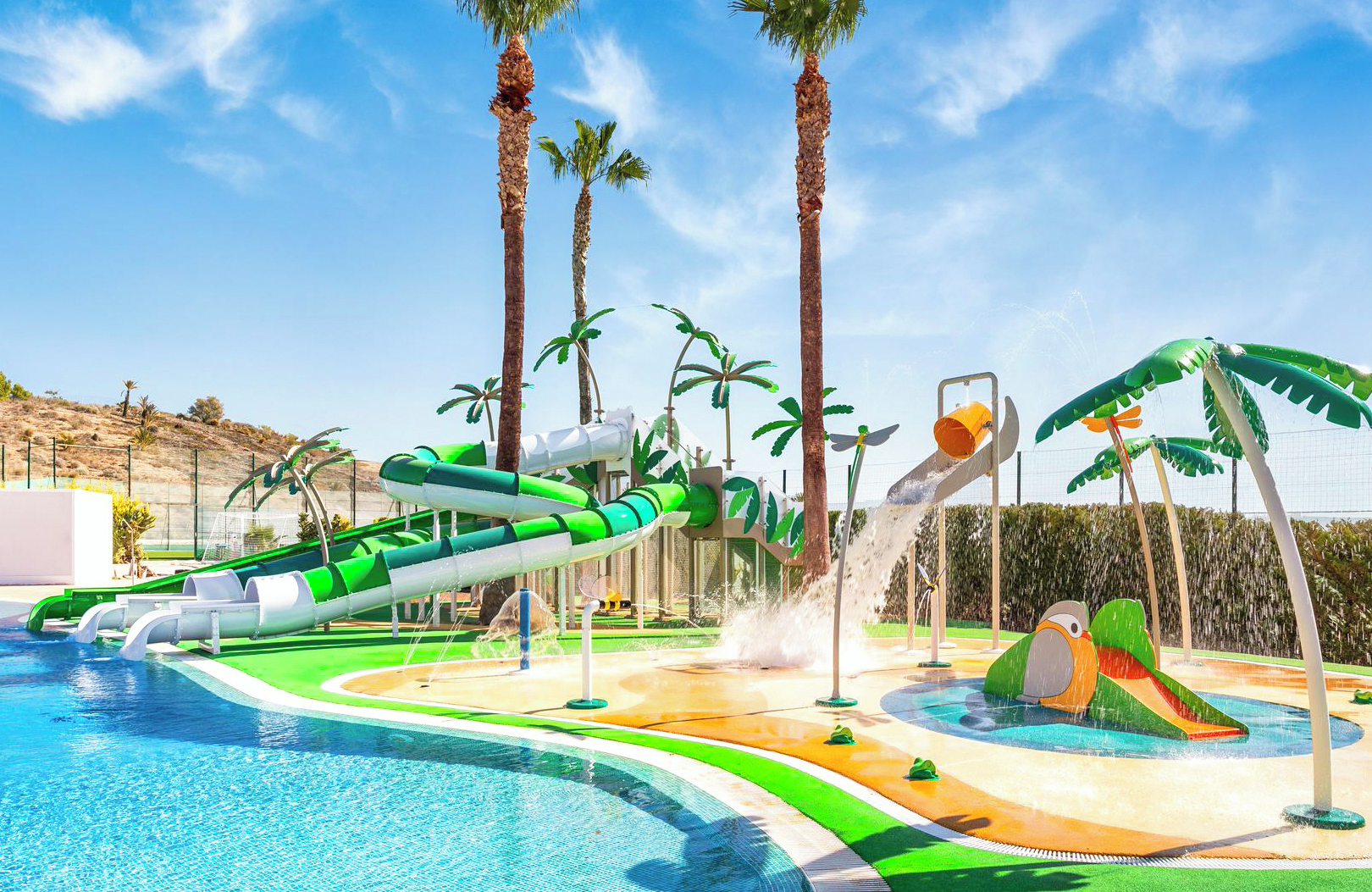 //www.jet2holidays.com/-/media/assets/product images - custom overview groups/alc/melia villaitana - family and the level/alc_71155_melia_villaitana_0524_01_689x448.jpg