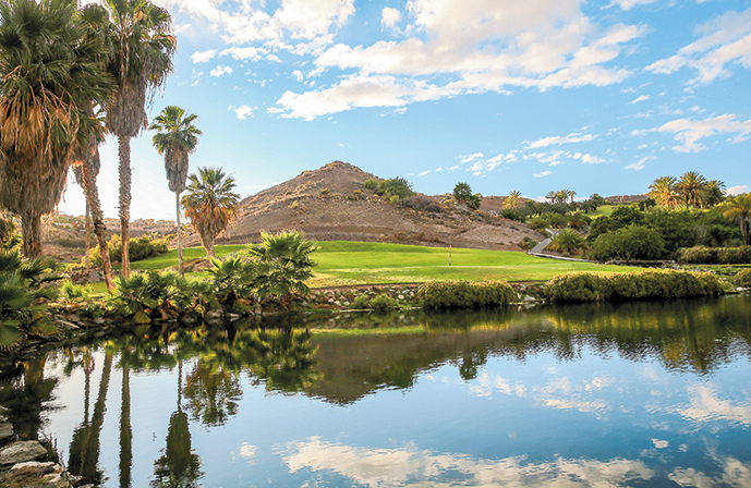 //www.jet2holidays.com/-/media/assets/product images - custom overview groups/lpa/salobre golf/lpa__sheraton_gran_canaria_salobre_golf_resort_0716_06_689x448.jpg