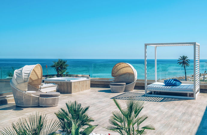 //www.jet2holidays.com/-/media/assets/product images - custom overview groups/nbe/iberostar selection kuriat palace/nbe_91907_iberostar-selection-kuriat-palace_020626_34_custom-overview--689-x-448.jpeg