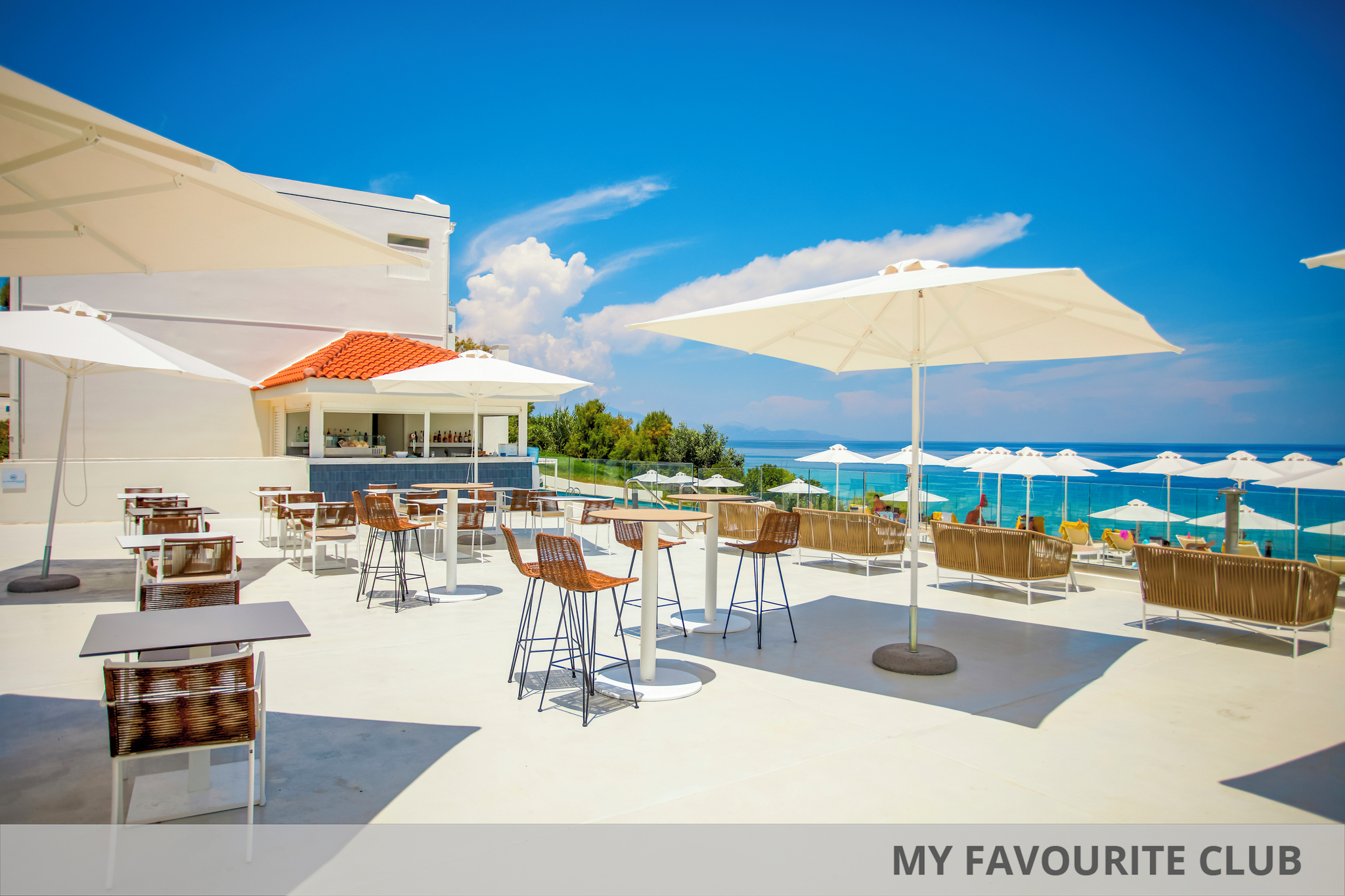 //www.jet2holidays.com/-/media/assets/product images - custom overview groups/zth/aluasoul/zth_83155_aluaasoul_zante_0822_17.jpg