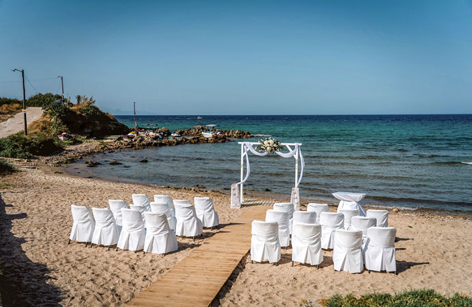 //www.jet2holidays.com/-/media/assets/product images - custom overview groups/zth/atlantica eleon grand resort/zth_85977_atlantica-eleon-grand-resort_140126_06_custom-overview--689-x-448.jpeg