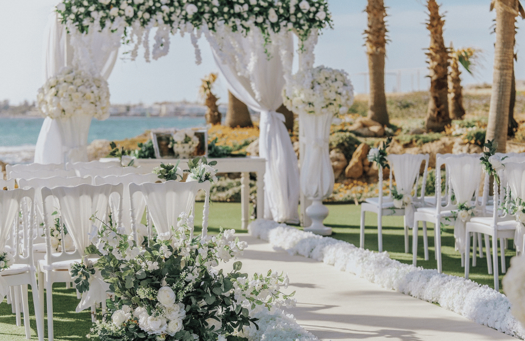 //www.jet2holidays.com/-/media/assets/wedding custom overviews/olympic lagoon paphos/pfo_72162_olympic_lagoon_resort_paphos_0725_01_689x448.jpg