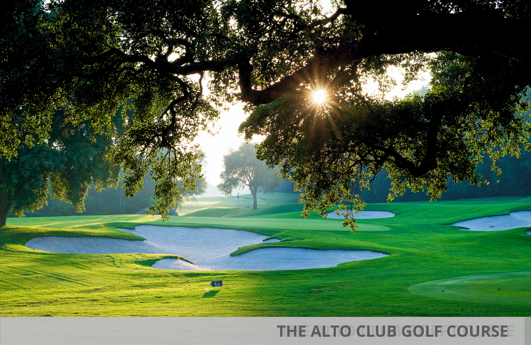 //www.jet2holidays.com/-/media/custom overview images/agp/so sotogrande spa golf resort hotel/agp86940sosotograndespagolfresort122305689x448.jpg