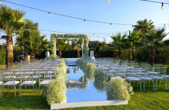 //www.jet2holidays.com/-/media/custom overview images/j2w/st raphaels resort/20240718_182335.jpg