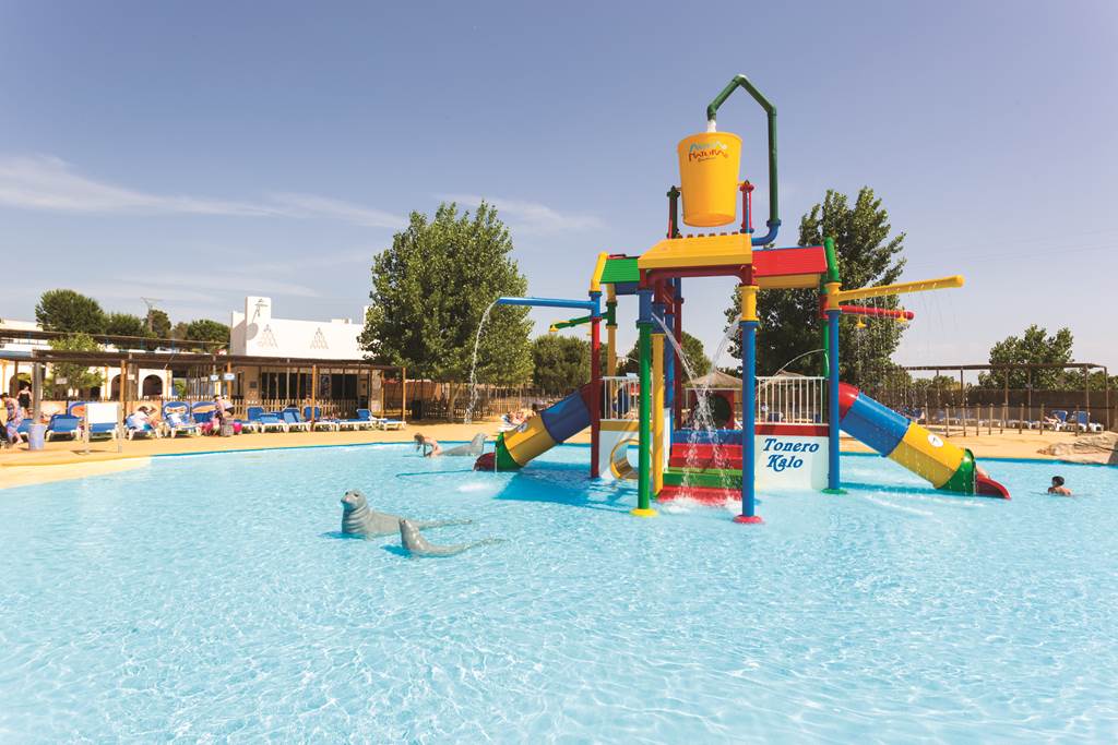 Magic Natura Animal Waterpark & Polynesian Lodge Resort ...