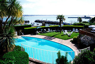 Somerville Hotel