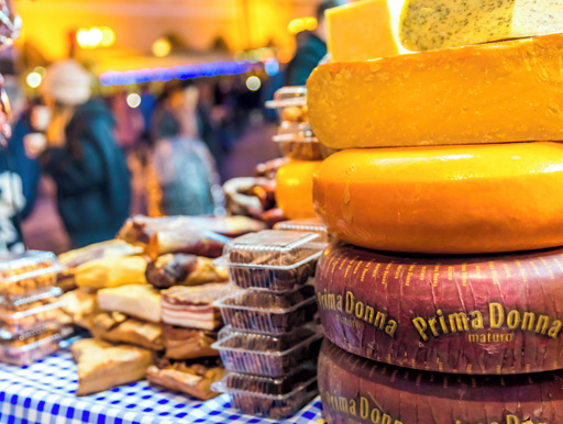 Peace Square Market (Dec)*