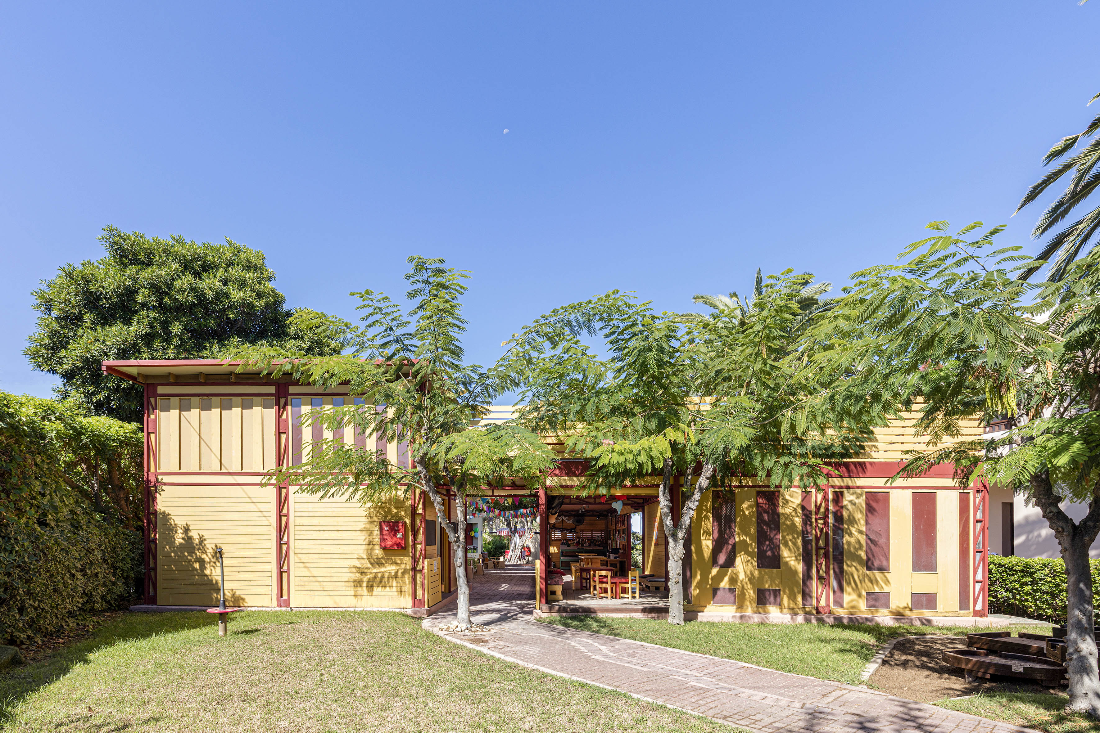 //www.jet2holidays.com/-/media/assets/product images - custom overview groups/her/aquila rithymna beach/her_87894_aquila-rithymna-beach_130326_02.jpg