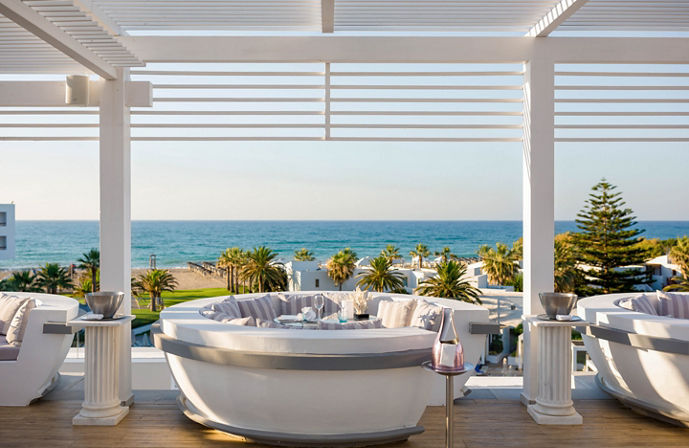 //www.jet2holidays.com/-/media/assets/product images - custom overview groups/her/grecotel creta palace/her_78778_grecotel-creta-palace_220426_01_custom-overview--689-x-448.jpeg