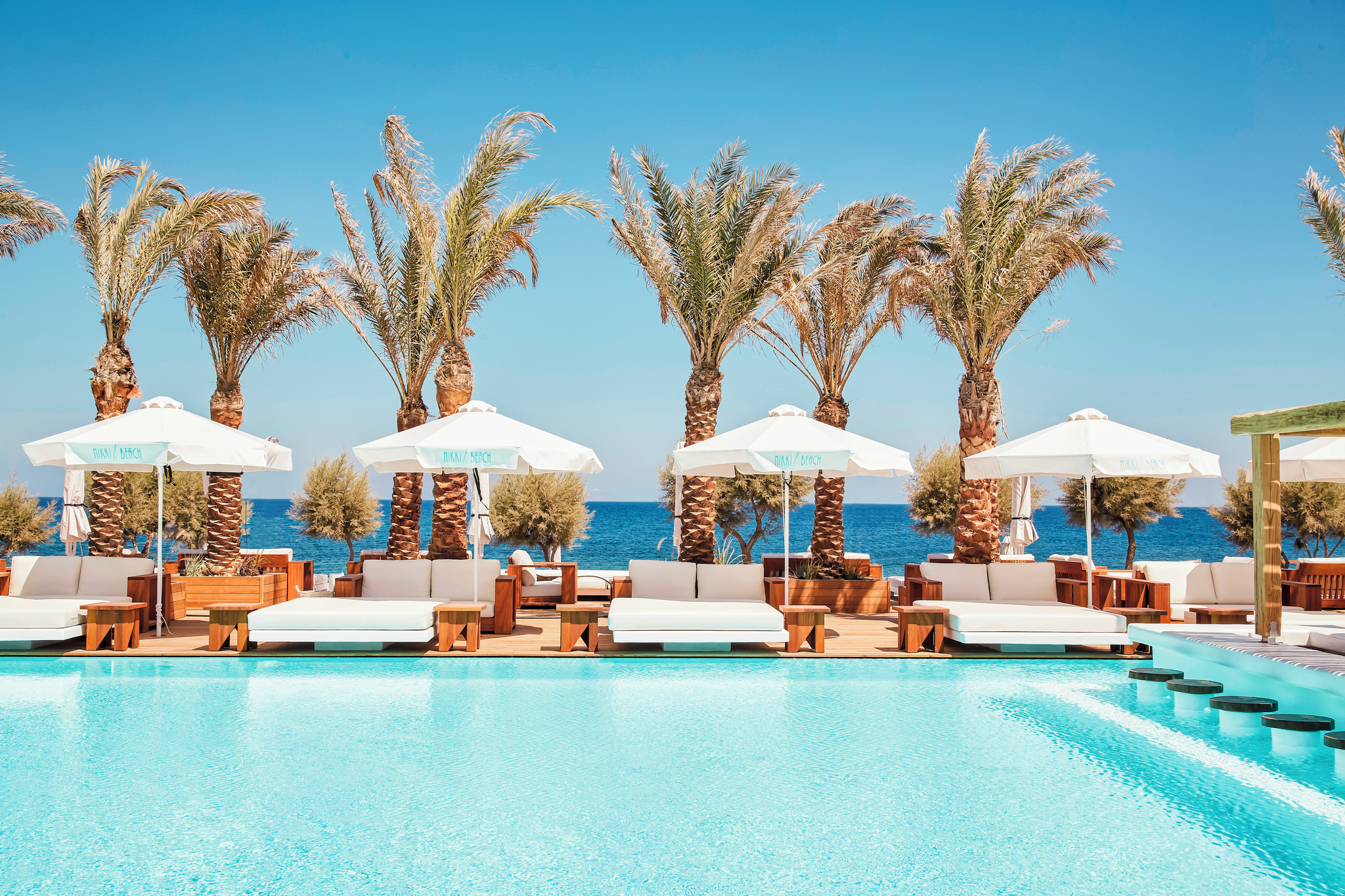 //www.jet2holidays.com/-/media/assets/product images - custom overview groups/jtr/nikki beach resort spa/jtr_81481_nikki_beach_resort_and_spa_1119_43.jpg