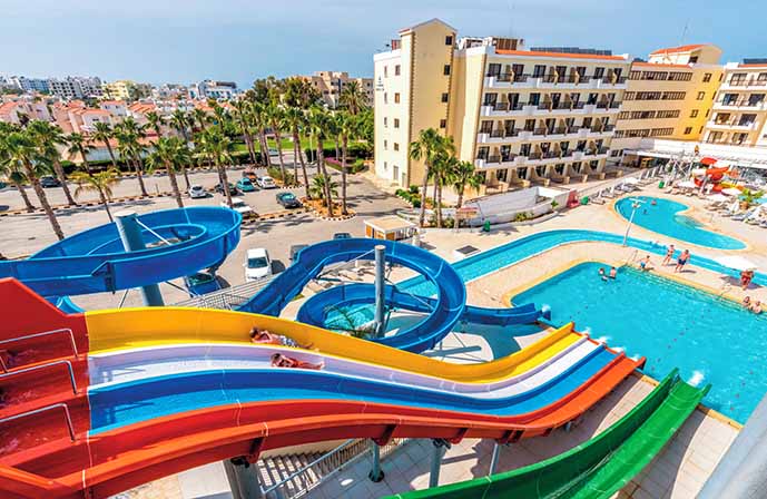 //www.jet2holidays.com/-/media/assets/product images - custom overview groups/lca/lca_73391_tsokkos_gardens_apts_0218_06.jpg