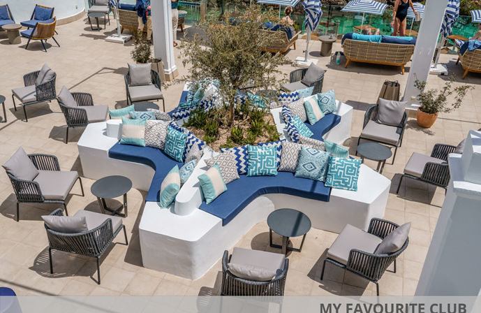 //www.jet2holidays.com/-/media/assets/product images - custom overview groups/pmi/aluasoul mallorca resort/pmi_80899_aluasoul_mallorca_resort_0623_02_custom-overview--689-x-448.jpeg