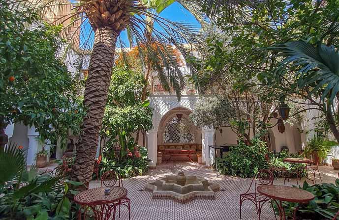//www.jet2holidays.com/-/media/assets/product images - custom overview groups/riad/riad/rak_85862_riad_ifoulki_0923_04_rgb-136-dpi-for-web.jpg