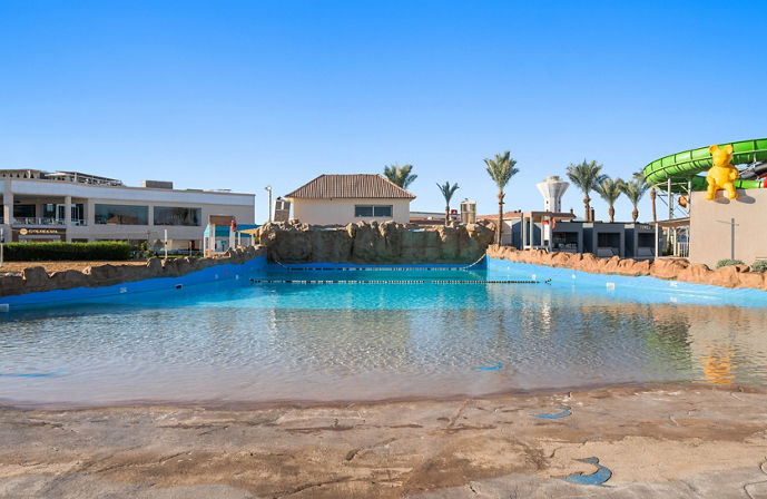 //www.jet2holidays.com/-/media/assets/product images - custom overview groups/ssh/pickalbatros aqua park resort/images without captions/ssh_90561_pickalbatros-aqua-blu-resort_241125_61_custom-overview--689-x-448.jpeg
