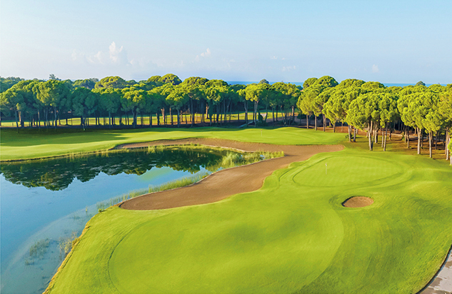 //www.jet2holidays.com/-/media/assets/product images - custom overview groups/turkey/gloria golf/ayt_0_gloria_serenity_resort_with_4_rounds_of_golf_include_0323_689x448_05.jpg