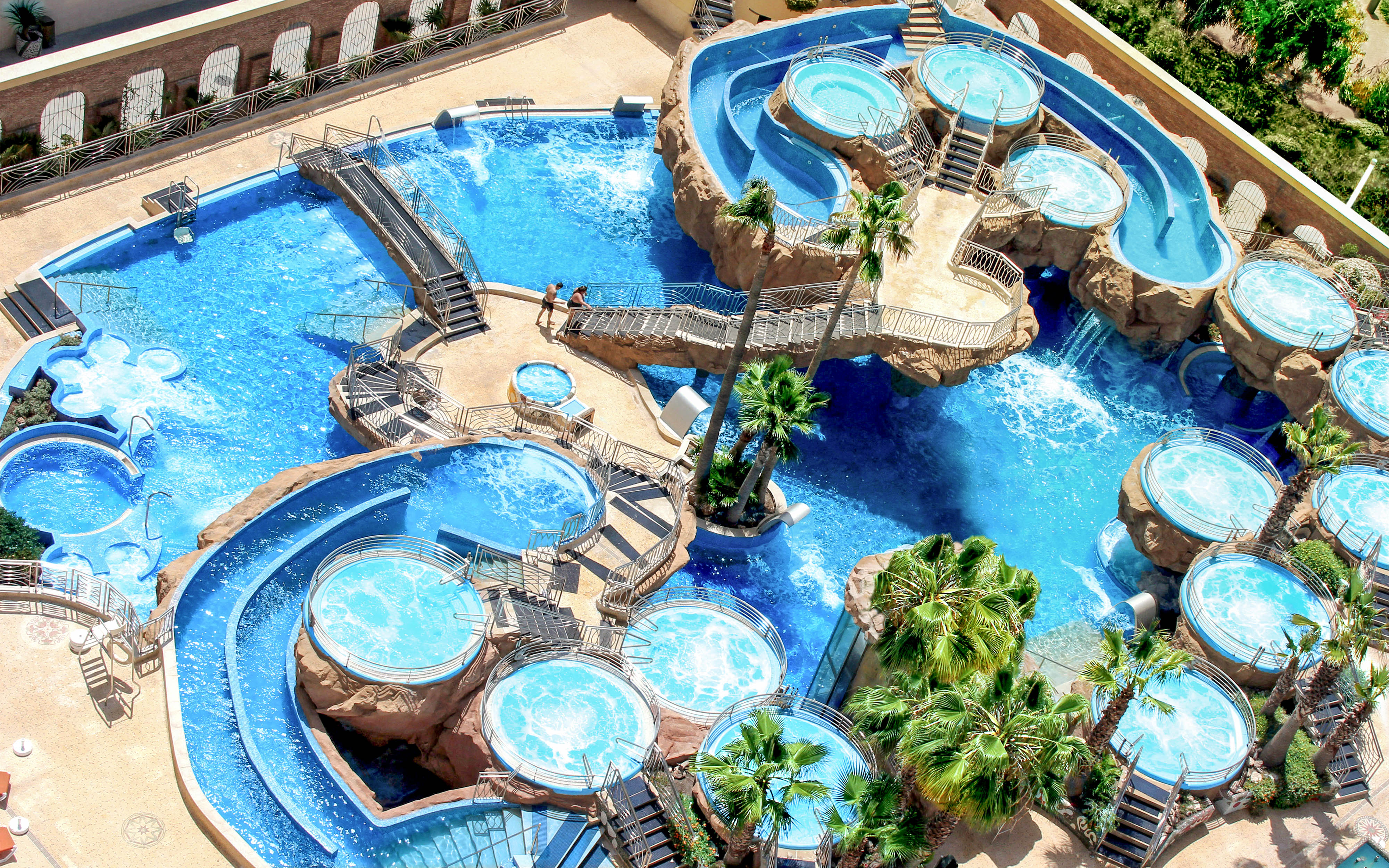 //www.jet2holidays.com/-/media/assets/product images - custom overview groups/vlc/magic fantasy hotel/vlc_91918_magic-fantasy-hotel_250626_11.jpg