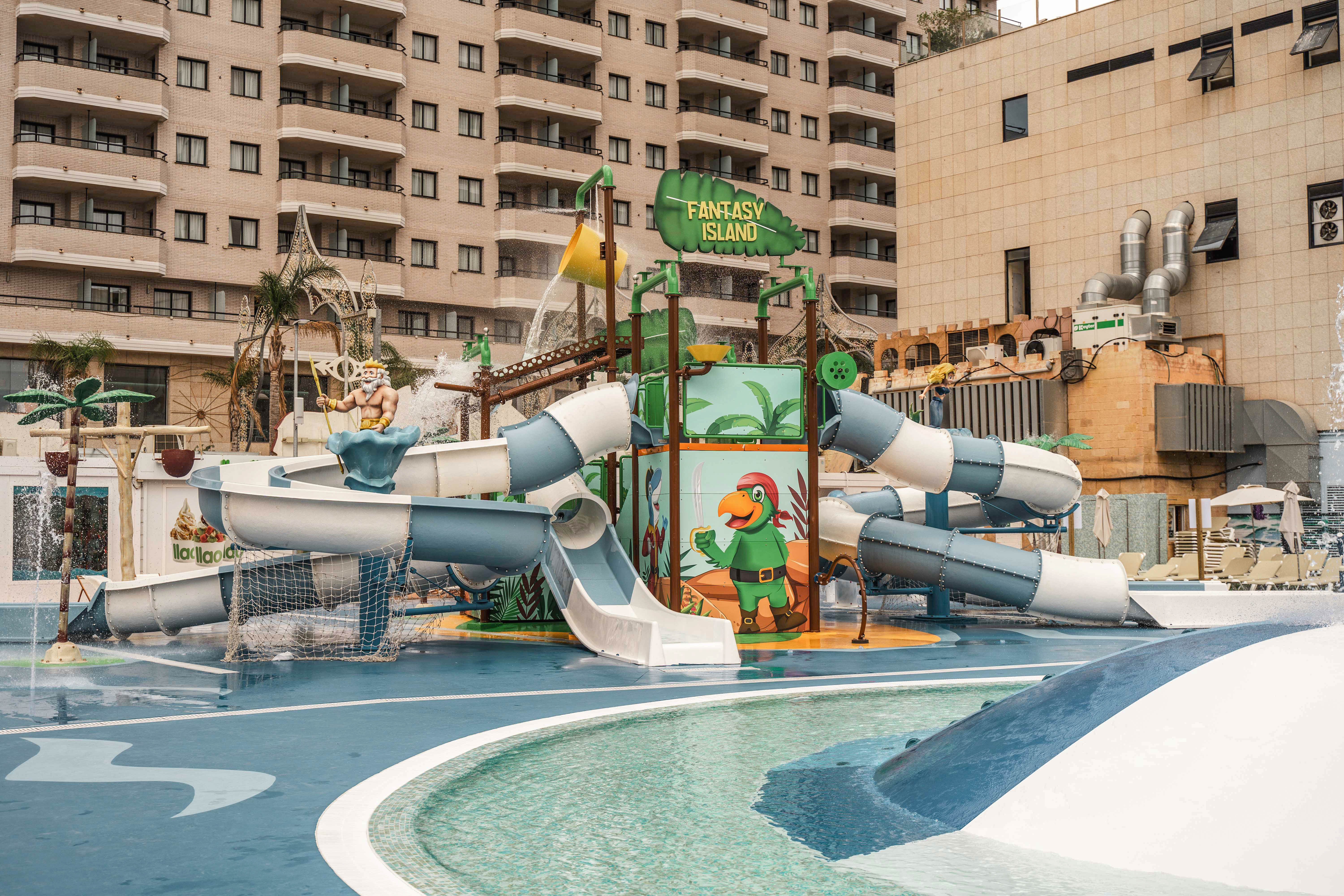 //www.jet2holidays.com/-/media/assets/product images - custom overview groups/vlc/magic fantasy hotel/vlc_91918_magic-fantasy-hotel_250626_26.jpg