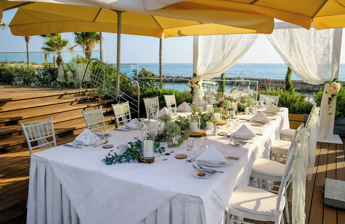 //www.jet2holidays.com/-/media/assets/wedding custom overviews/coral beach hotel resort/pfo3174coralbeachhotelresort072506689x448.jpg