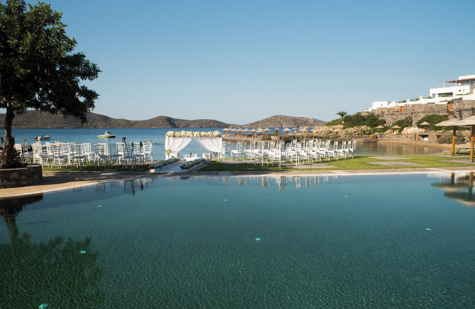 //www.jet2holidays.com/-/media/assets/wedding custom overviews/jet2 weddings images 101025/rho69366princesssunhotelspa1025jet2weddings01689x448.jpg