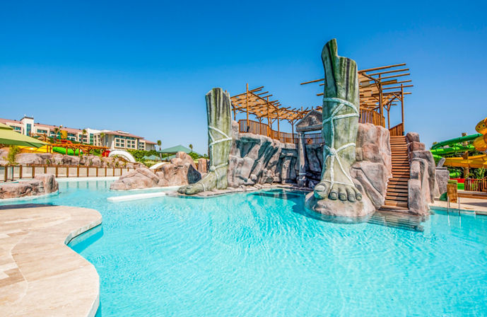 //www.jet2holidays.com/-/media/custom overview images/ayt/regnum carya jlo/waterpark/ayt_81482_regnum-carya_280126_09_custom-overview--689-x-448.jpeg