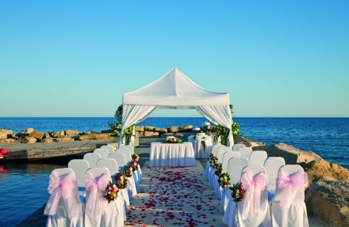 //www.jet2holidays.com/-/media/custom overview images/j2w/amathus/wedding set up on pier.jpg