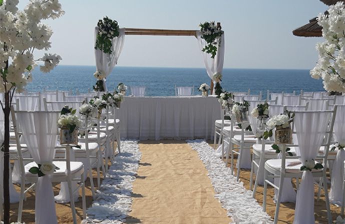 //www.jet2holidays.com/-/media/custom overview images/j2w/asiz/image_5_111.jpg