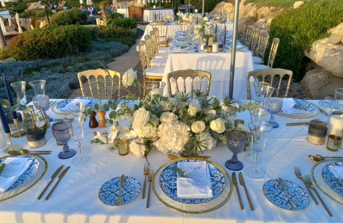 //www.jet2holidays.com/-/media/custom overview images/j2w/elysium/shades of blue.jpg