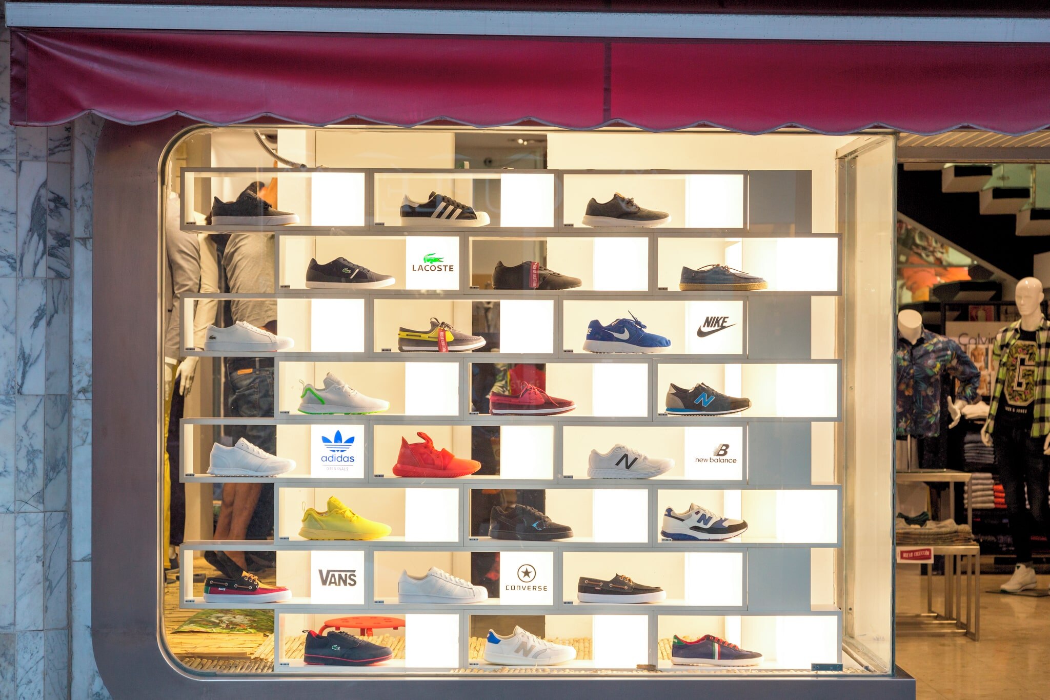 Calle Leon y Castillo 