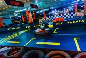 Hot Wheels Raceway Indoor Karting