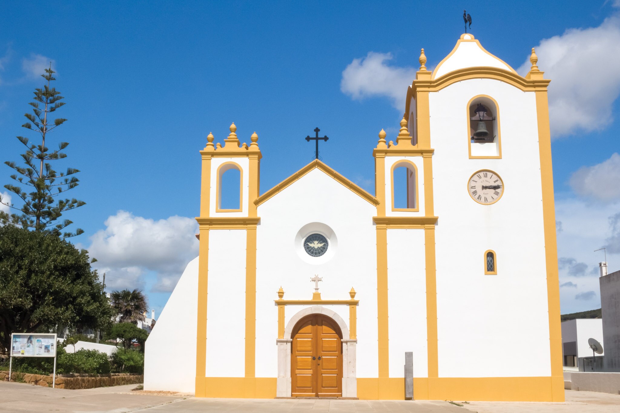 Church of Nossa Senhora da Luz 