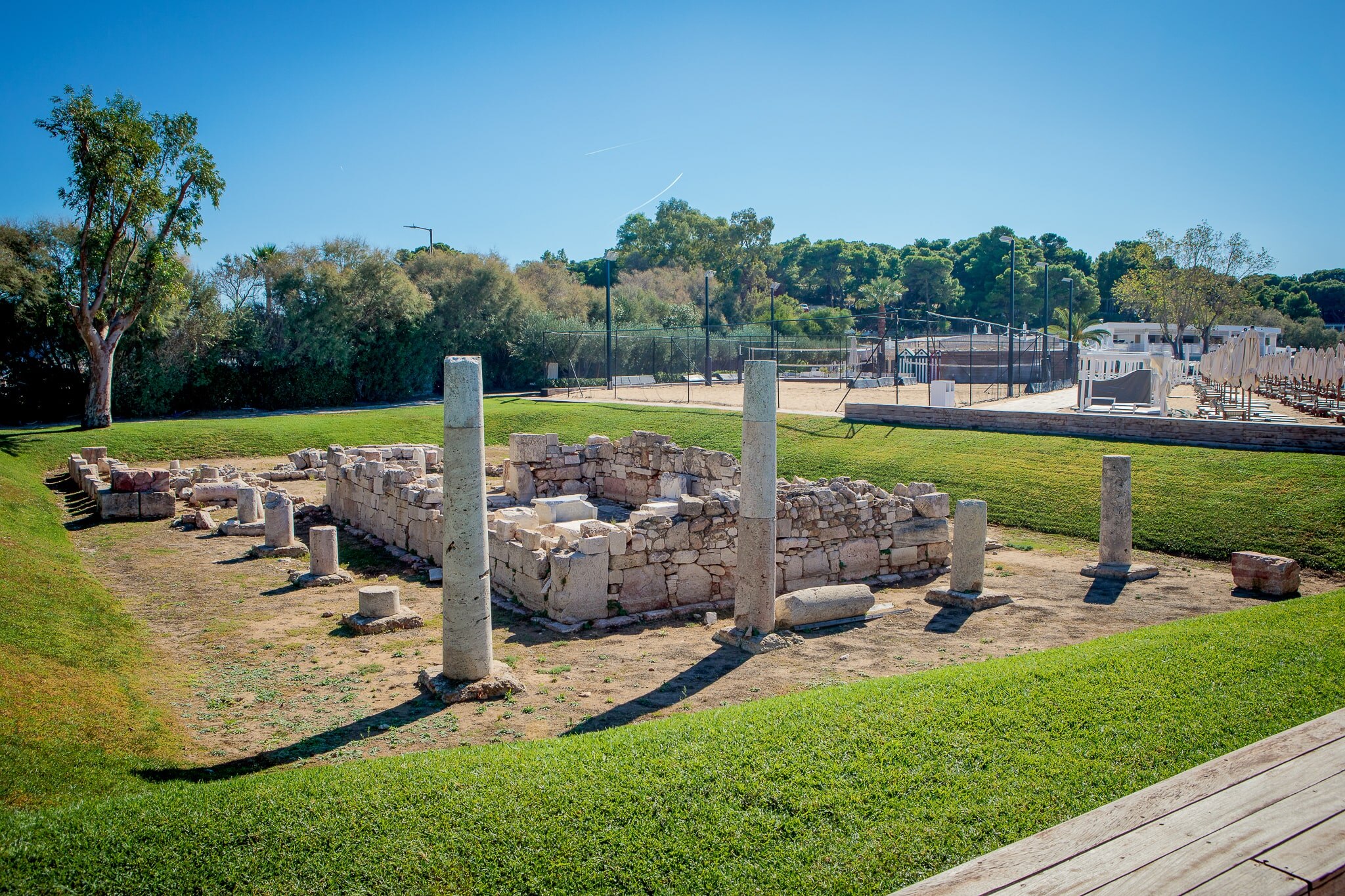 Temple of Apollo Zoster 
