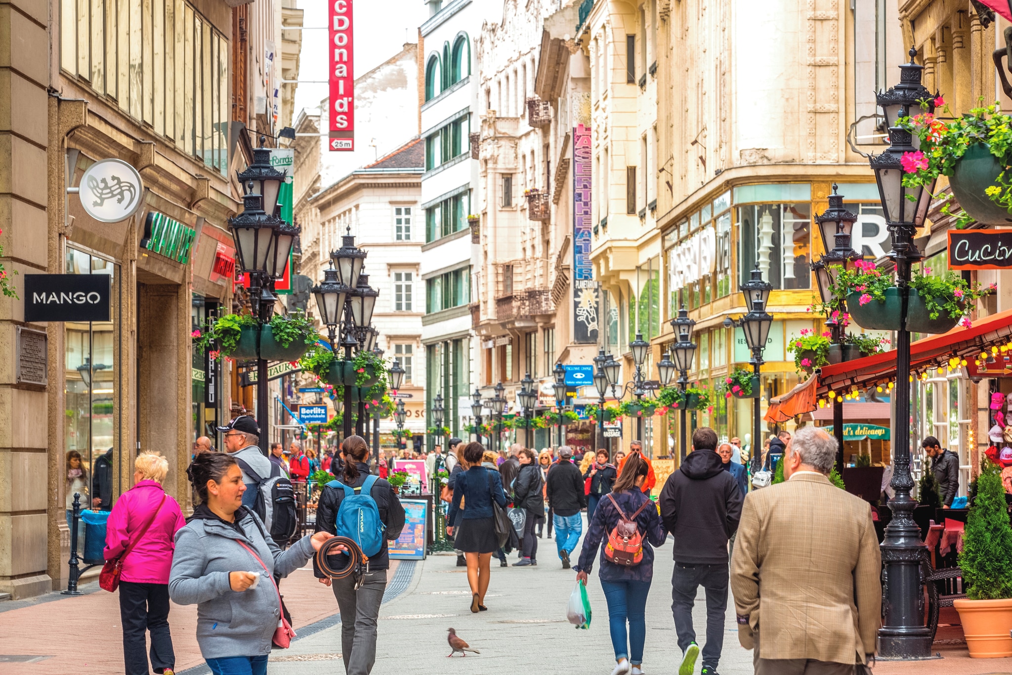 Vaci Street (Budapest) | Jet2holidays