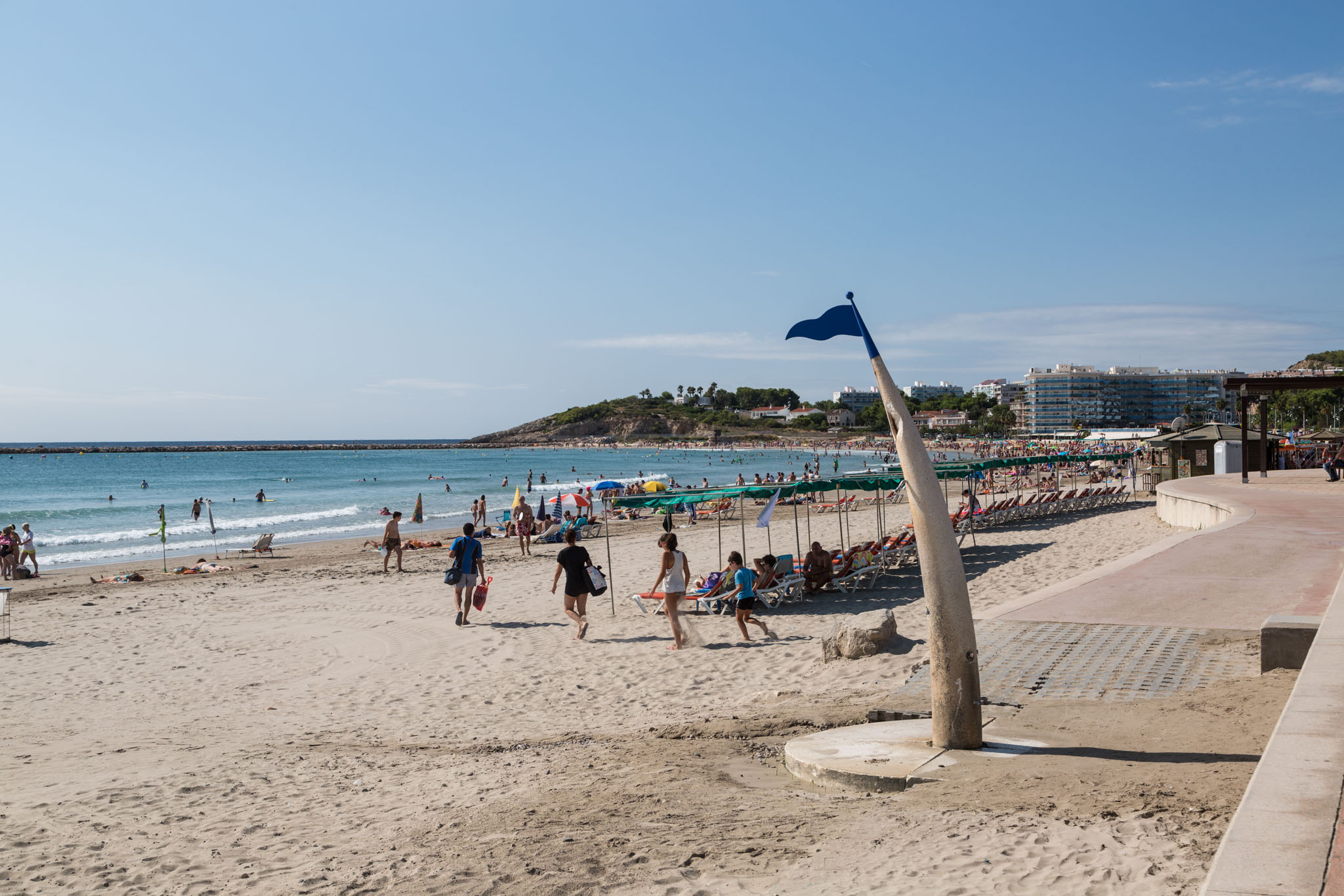 Download Playa De La Pineda Costa Dorada Jet2holidays For Android Wallpaper Playa De La Pineda Costa Dorada Jet2holidays For Android Free