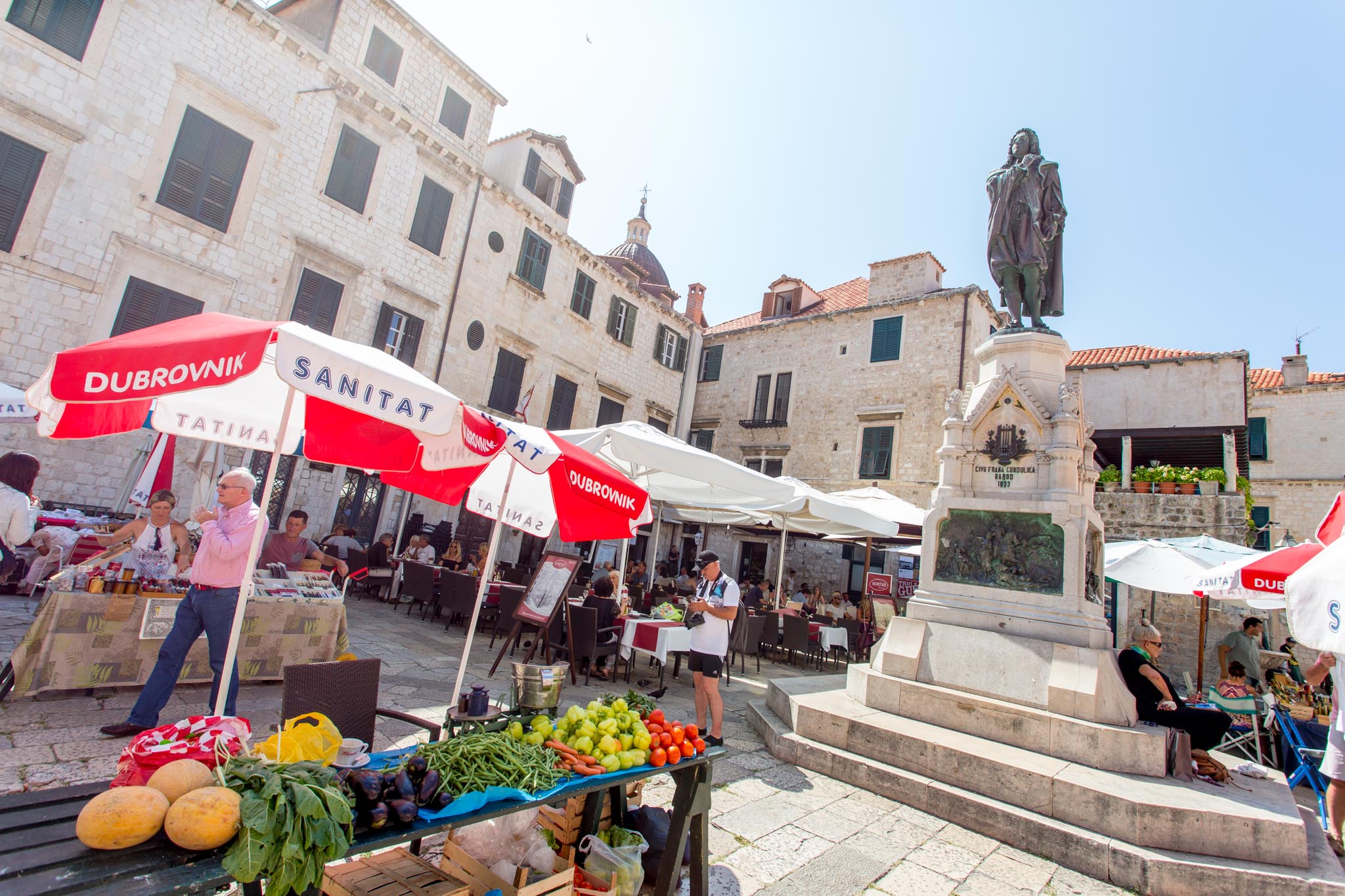 Gundulić Square market