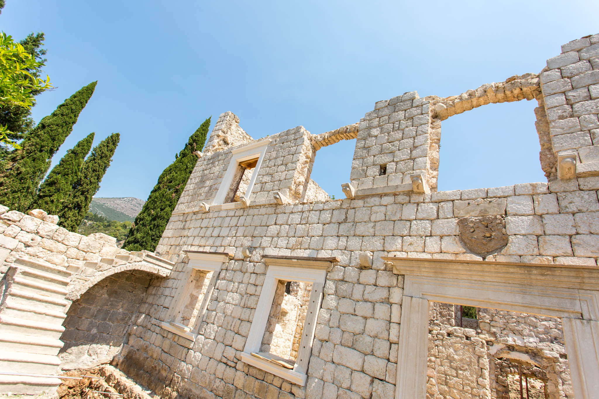 Remains of castles and forts 