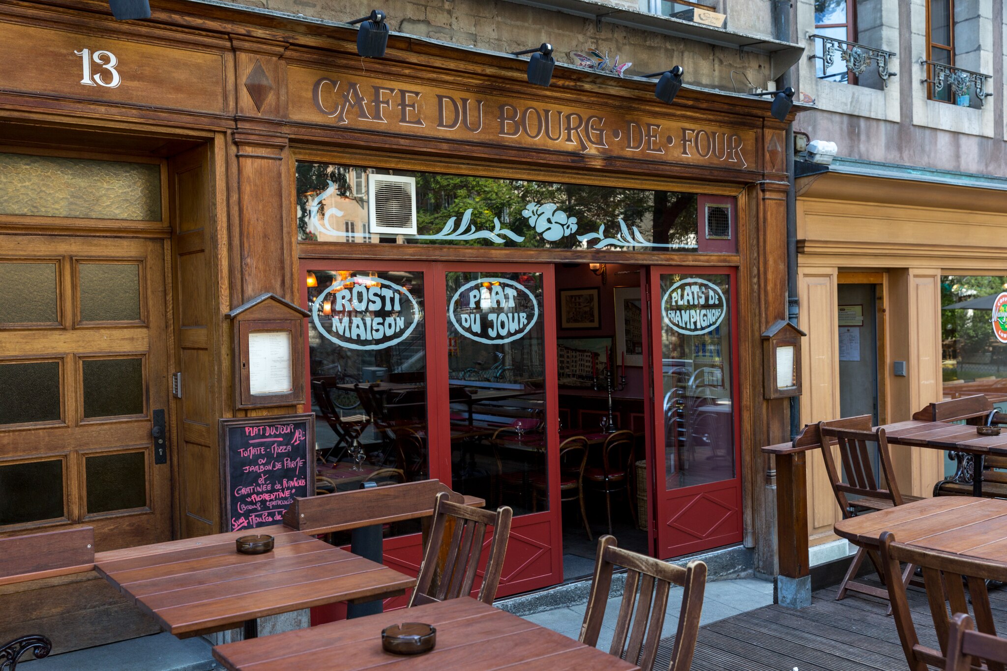 Place du Bourg-de-Four