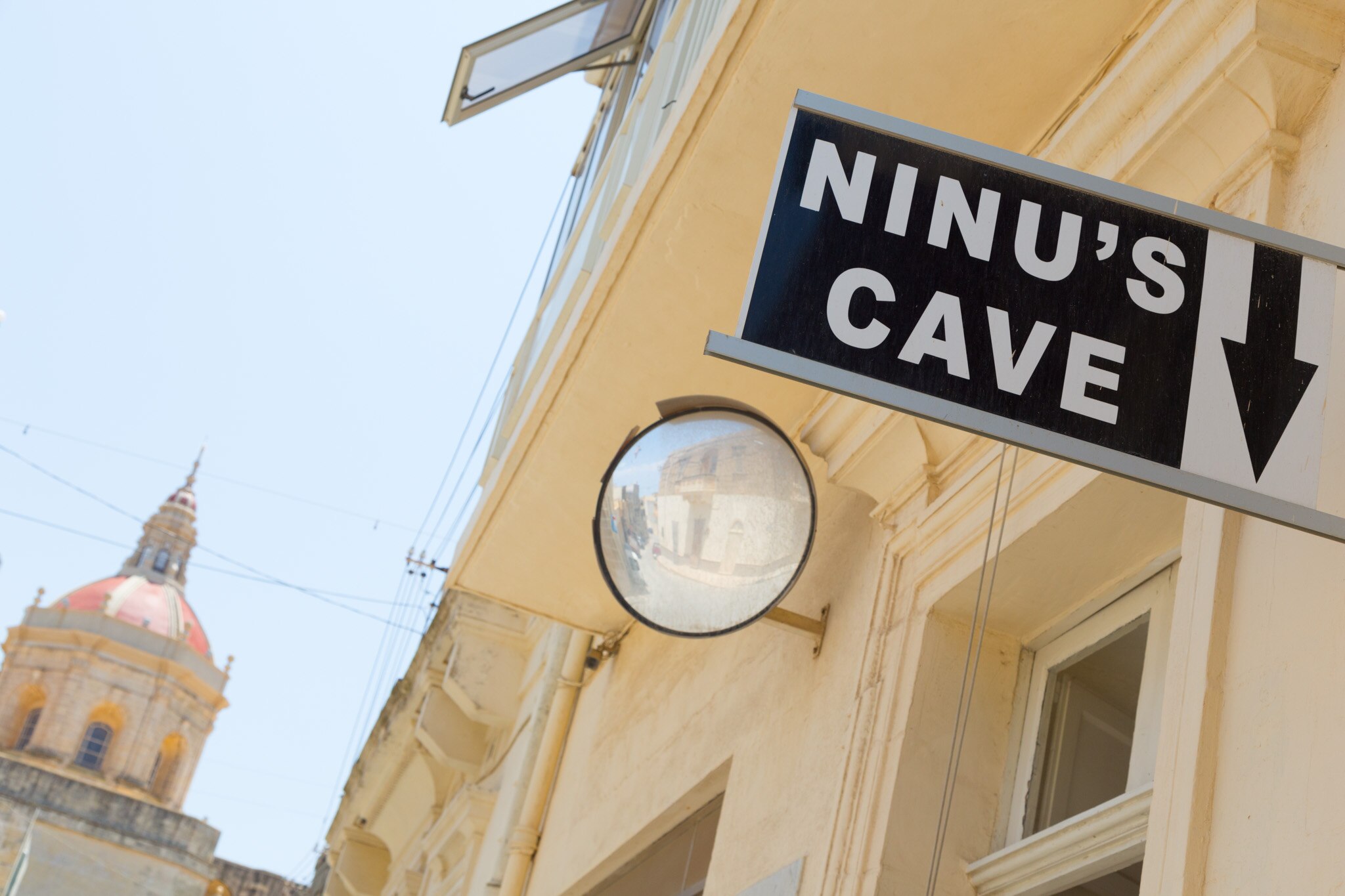 Ninu's Cave