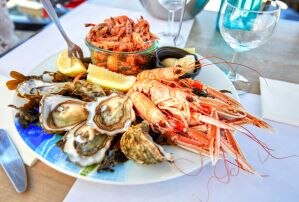 Enjoy seafood on the seafront