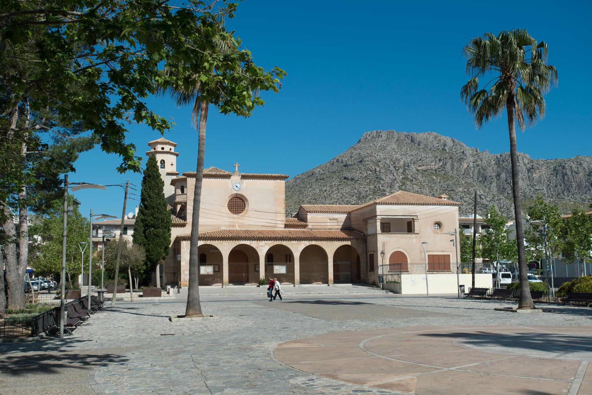 Plaça Miguel Capllonch