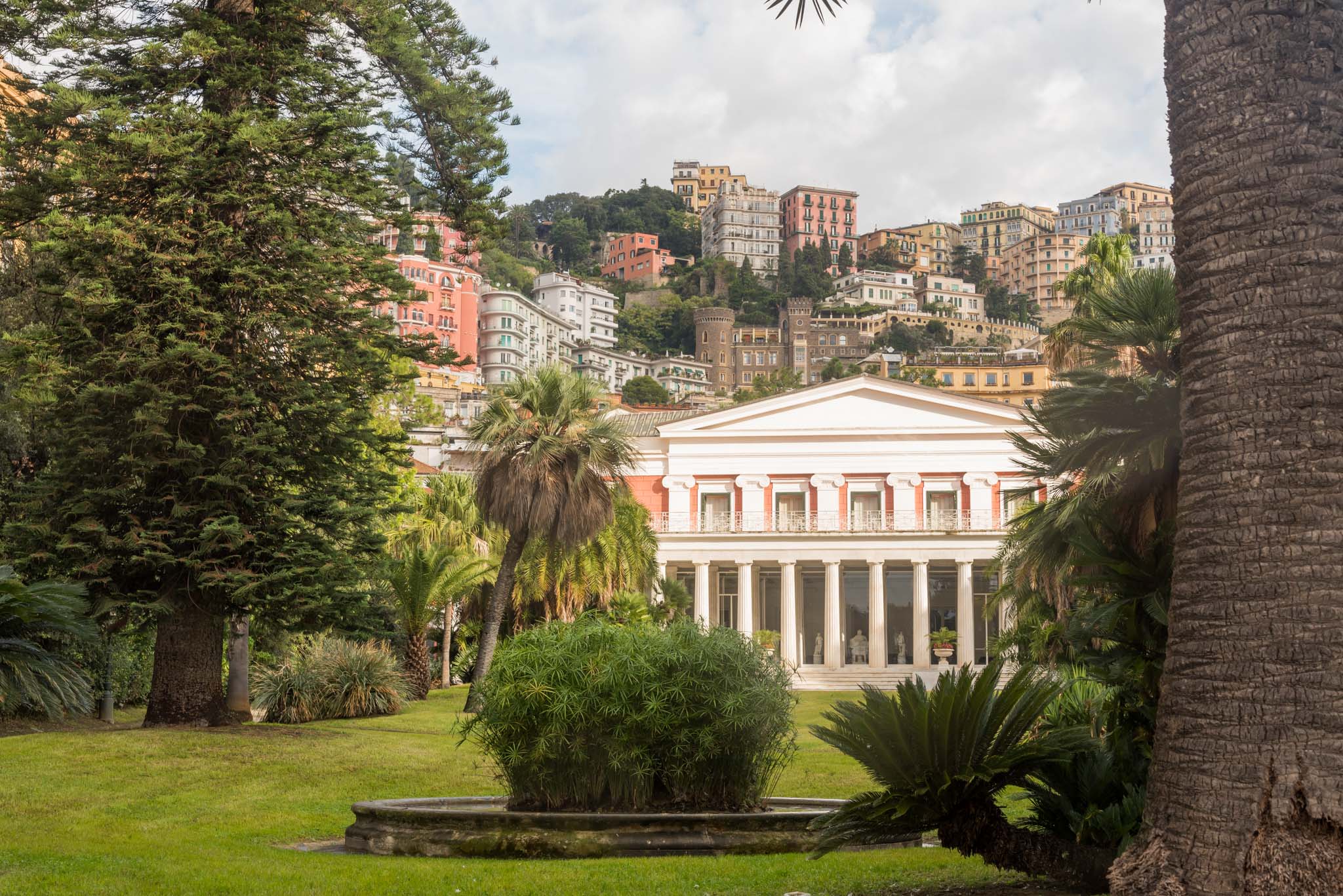 Villa Pignatelli (Naples) Jet2holidays