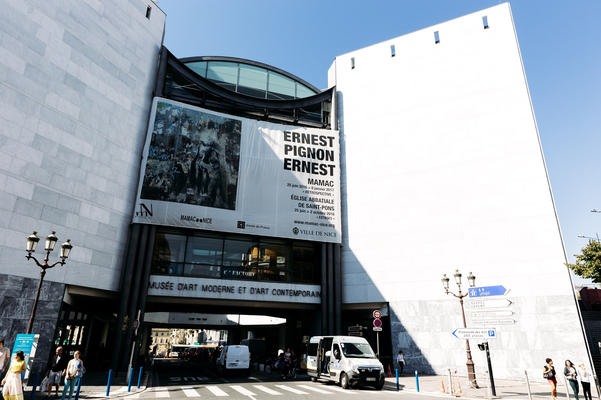 Musée d'art Moderne et d'art Contemporain