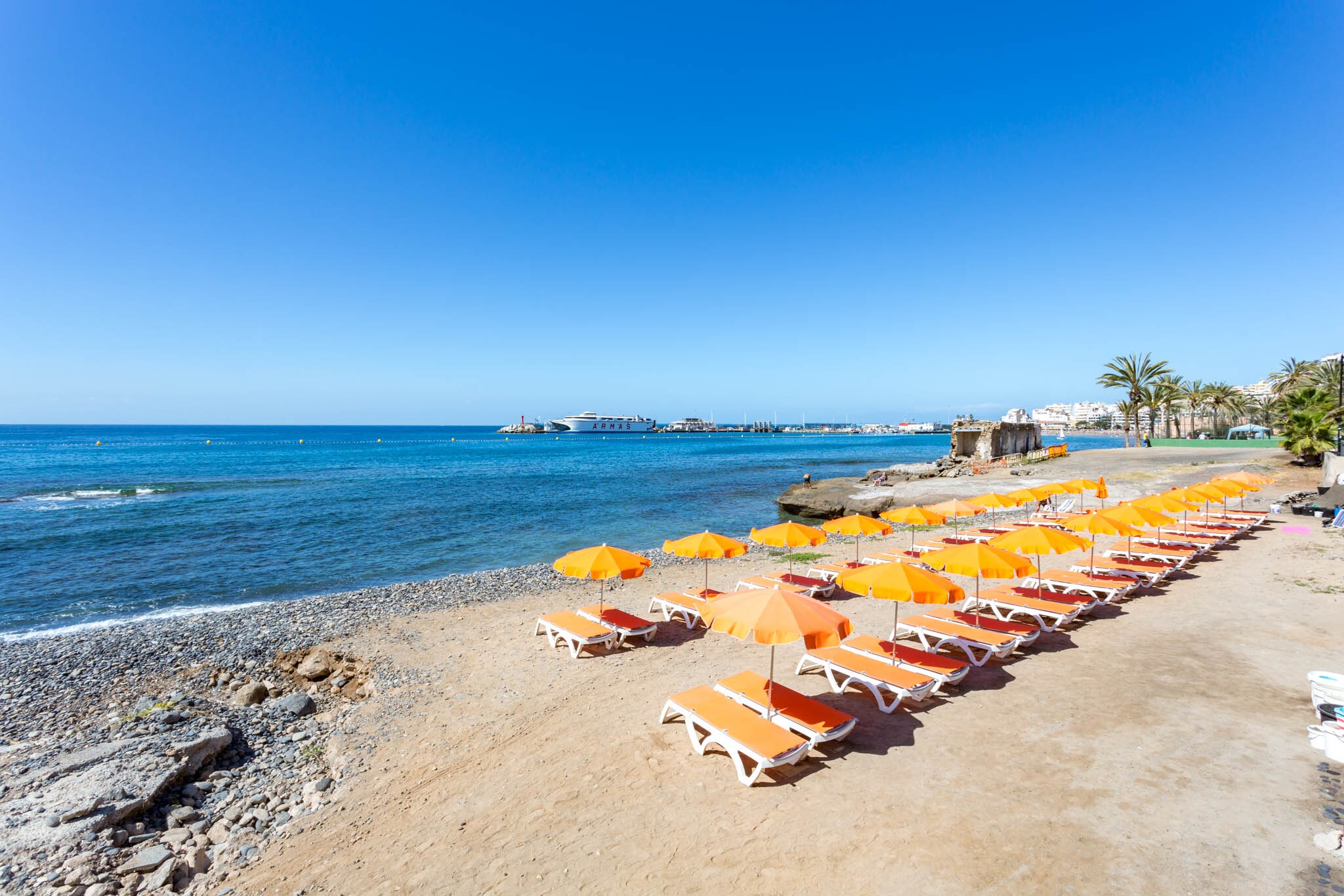 Los Cristianos Beach