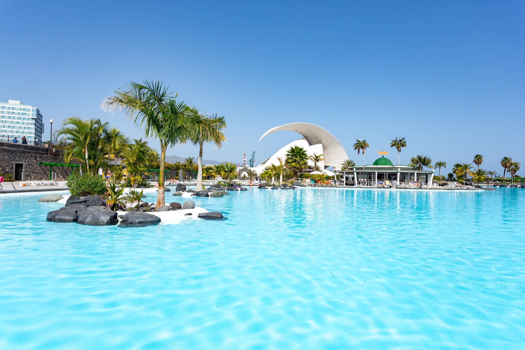 Parque Maritimo Cesar Manrique