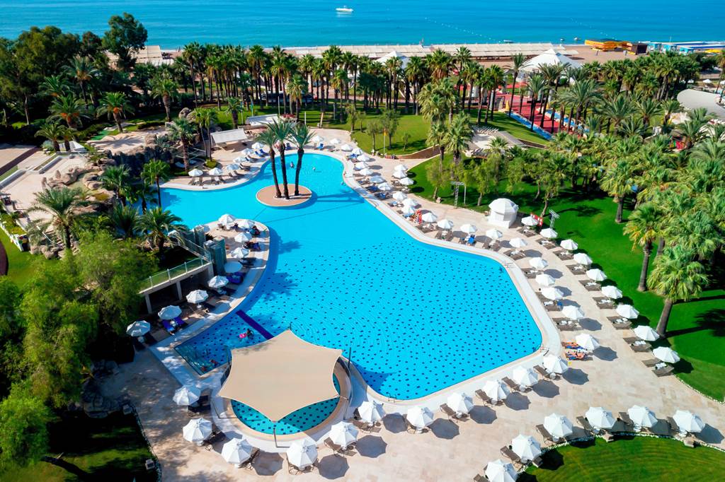 Seven Seas Hotel Blue