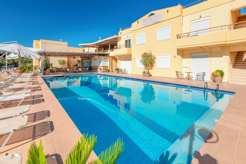 Veronica Hotel Apartments