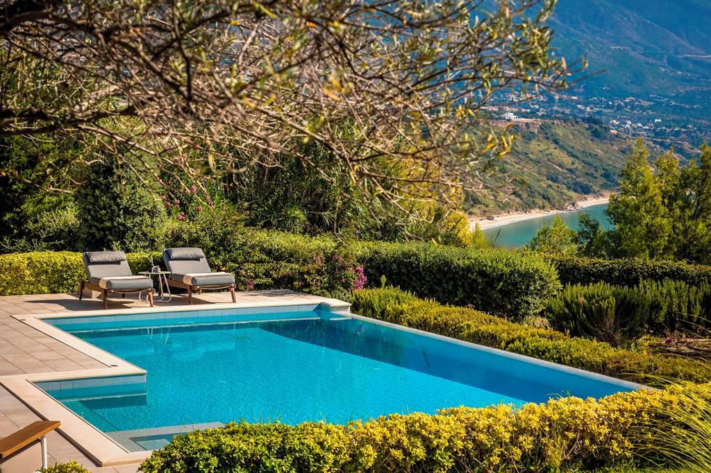 Villa Trapezaki Beach