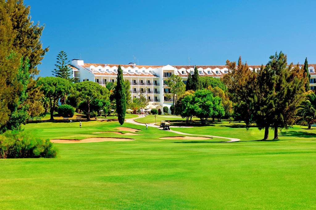 Penina Hotel & Golf Resort with 5 Rounds of Golf Included
