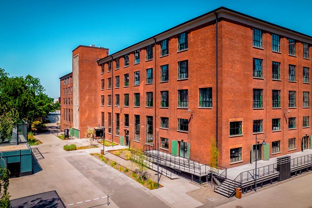 Montownia Lofts & Experience