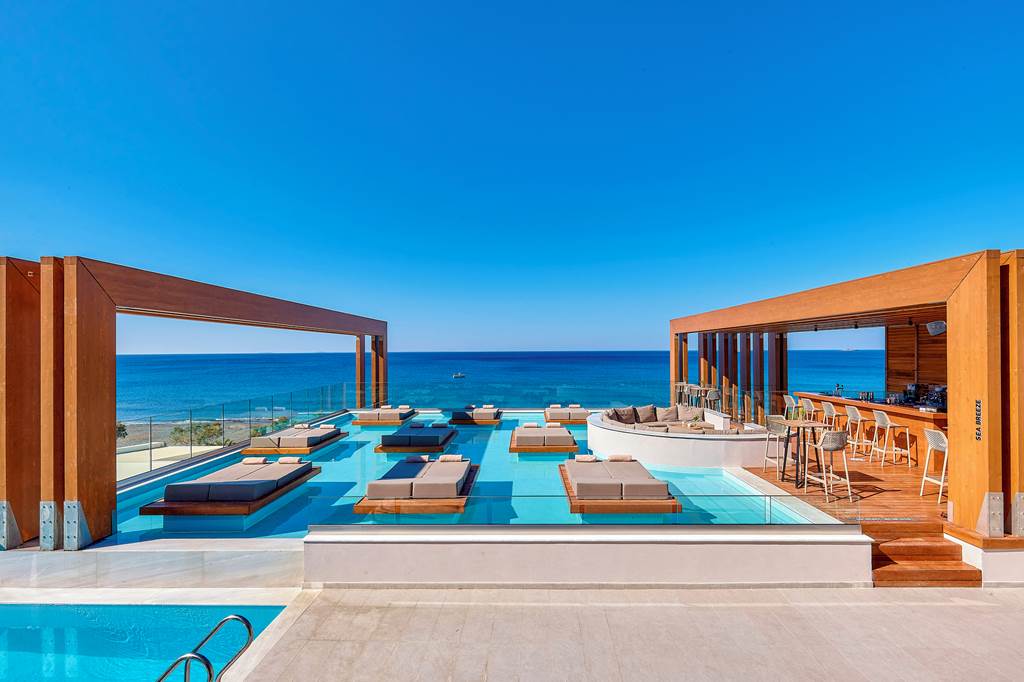 Enorme Santanna Beach