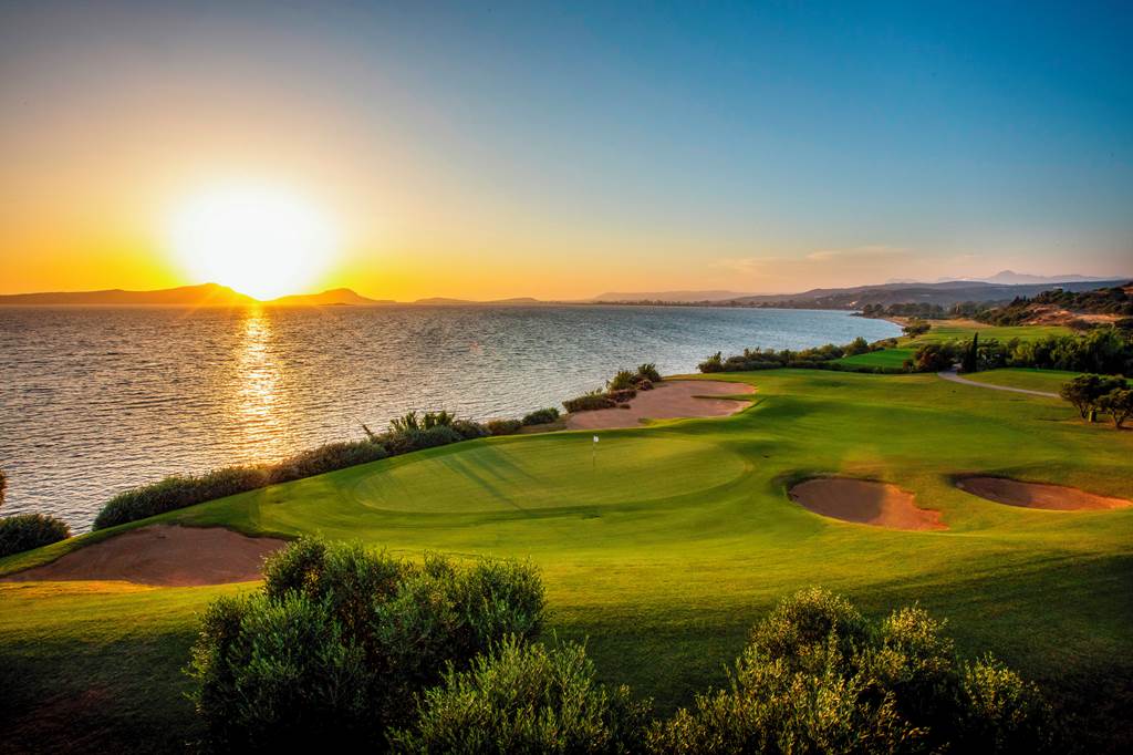 W Costa Navarino 4 nights with 3 Rounds of Golf Included